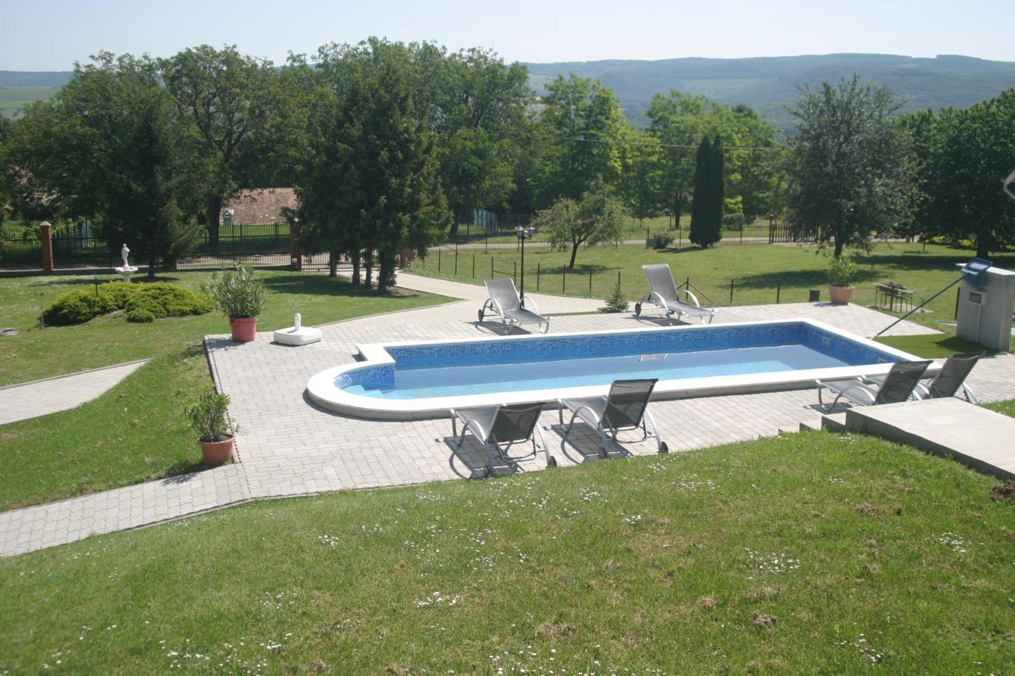 Villa Teleki Экстерьер фото
