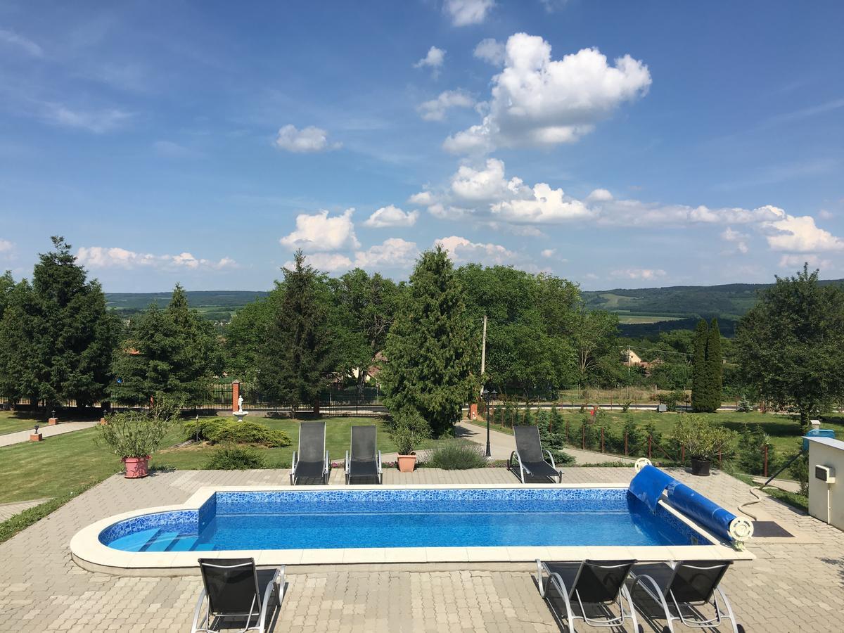 Villa Teleki Экстерьер фото