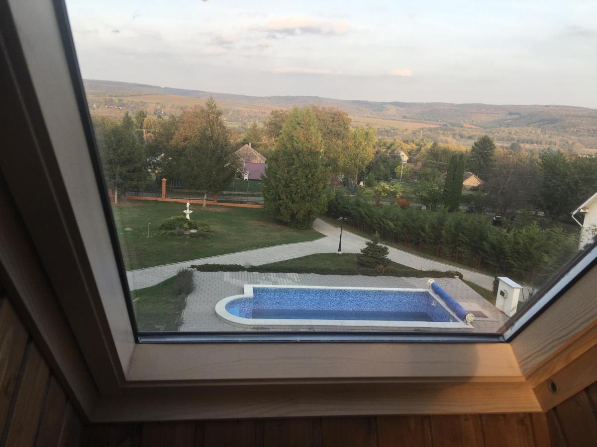Villa Teleki Экстерьер фото