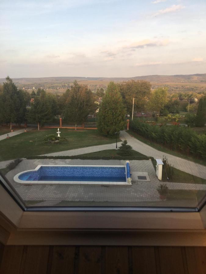 Villa Teleki Экстерьер фото